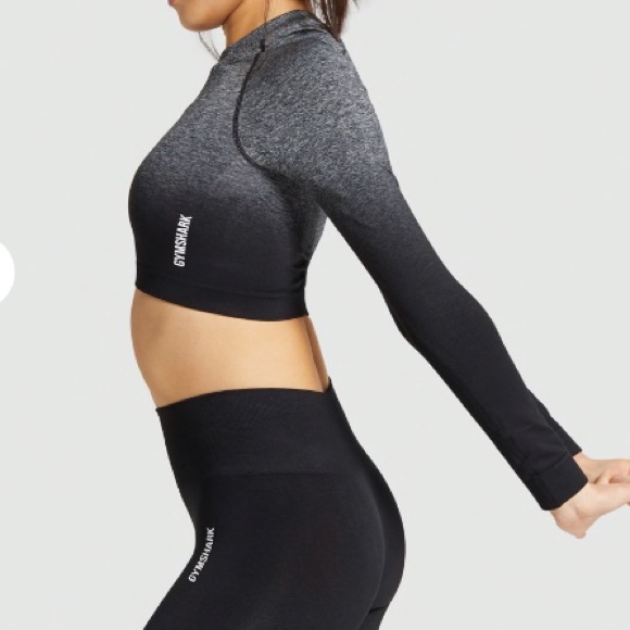 Gymshark Set (Top & Leggings) - Picture 3 of 8